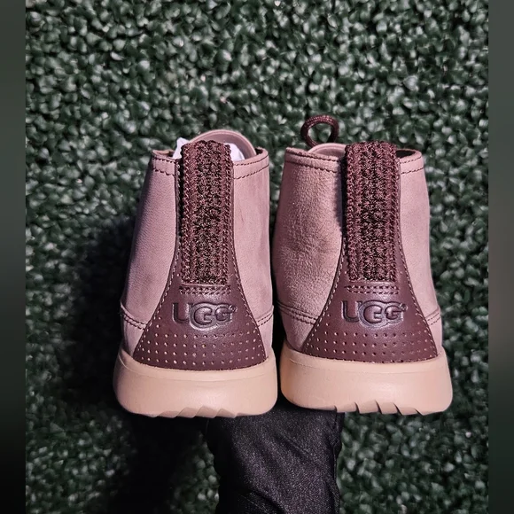 Men's UGG Chukka Boots - Brown - Picture 5 of 6